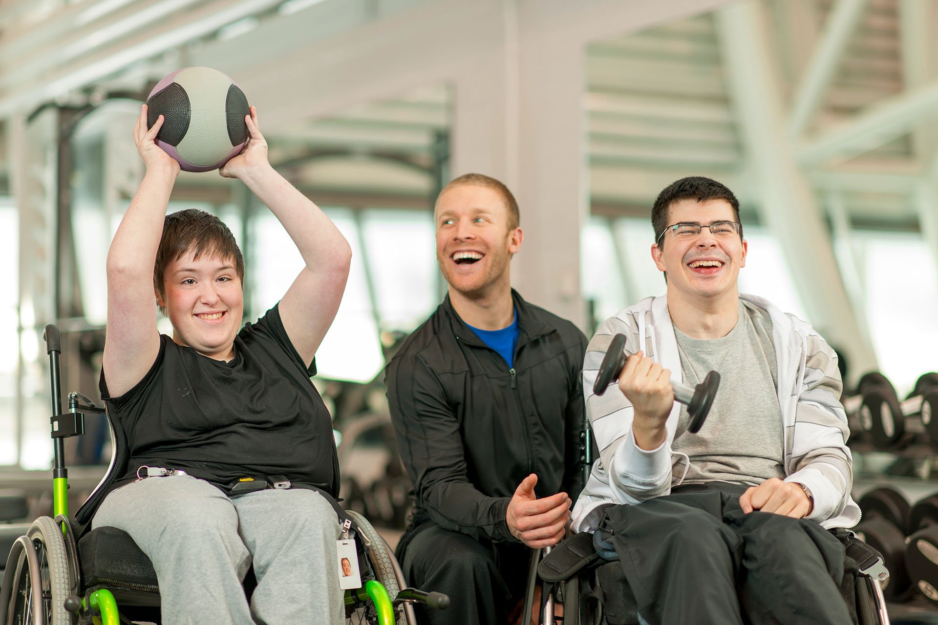 NDIS participants playing wheelchair basketball 